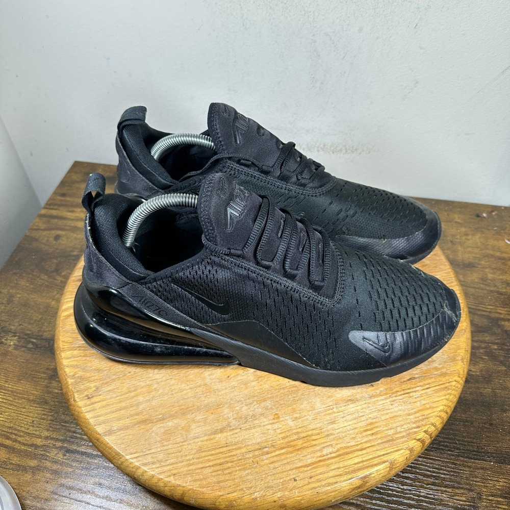 Nike Air Max 270 Triple Black Mens Athletic Running Shoes AH8050-005 Size 11